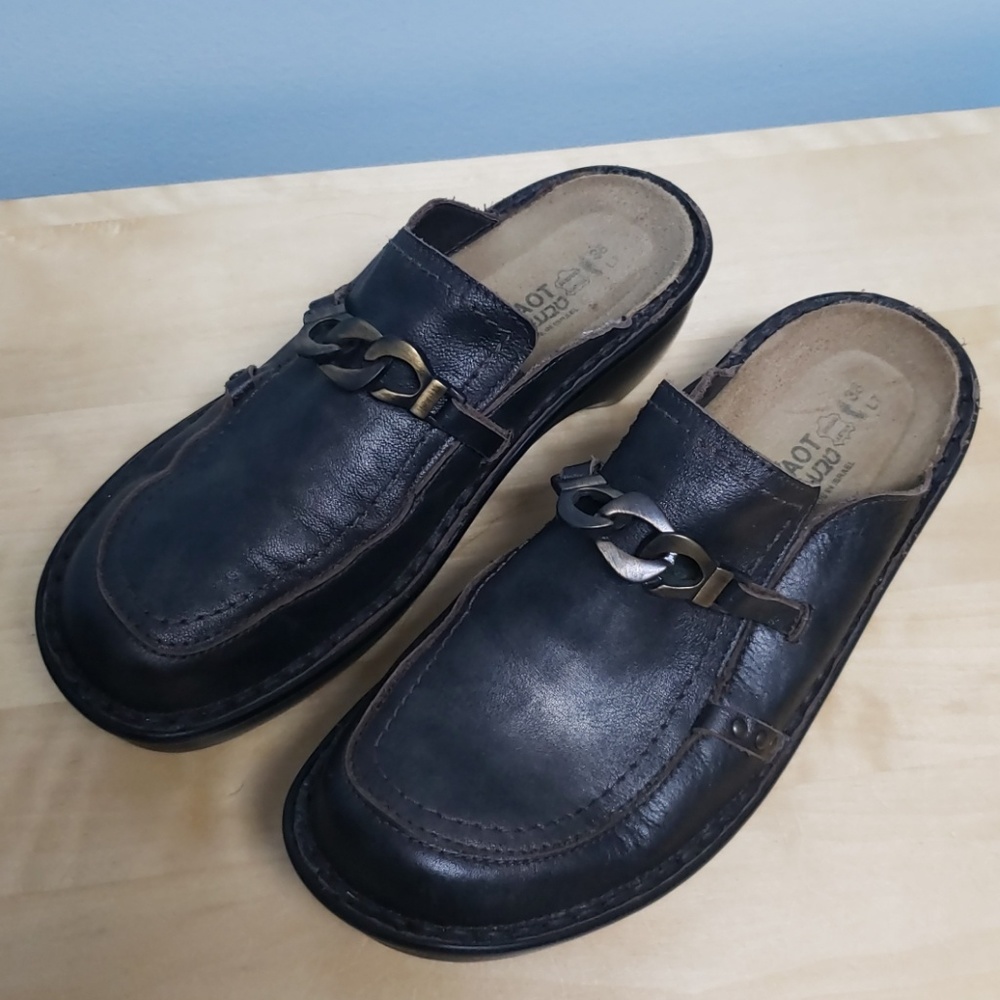 Naot shoes
